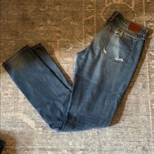 Lucky brand skinny jeans distressed